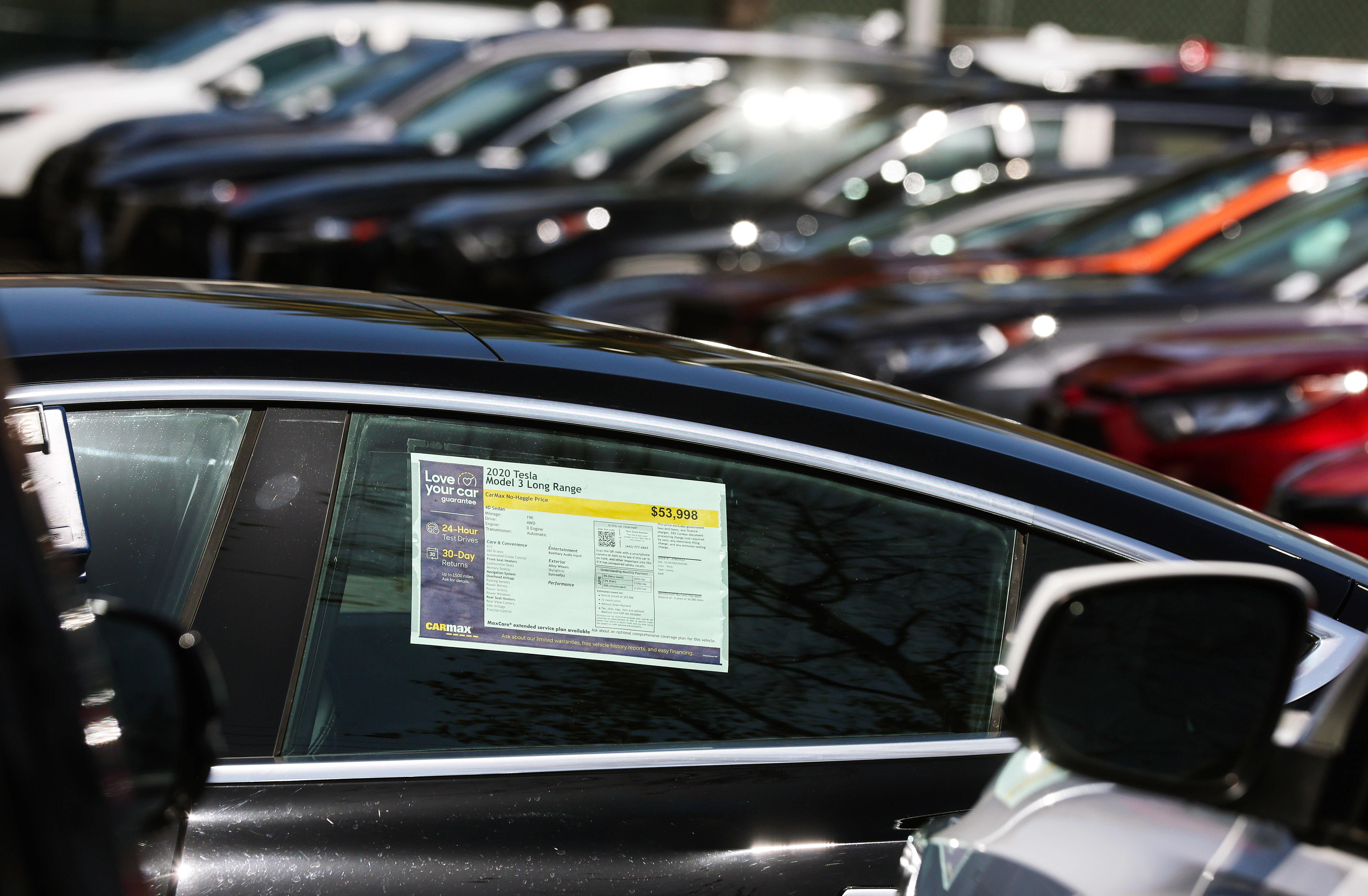 The price crash of electric vehicles (EVs) is becoming increasingly severe, with the history of "premium" brand ideas being affected.