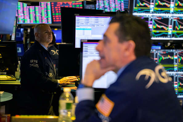 Slight increase in 10-year Treasury yield as investors evaluate rate cut possibilities.