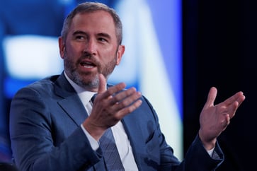 Ripple CEO Garlinghouse predicts that the U.S. will become more pro-crypto regardless of the election outcome.