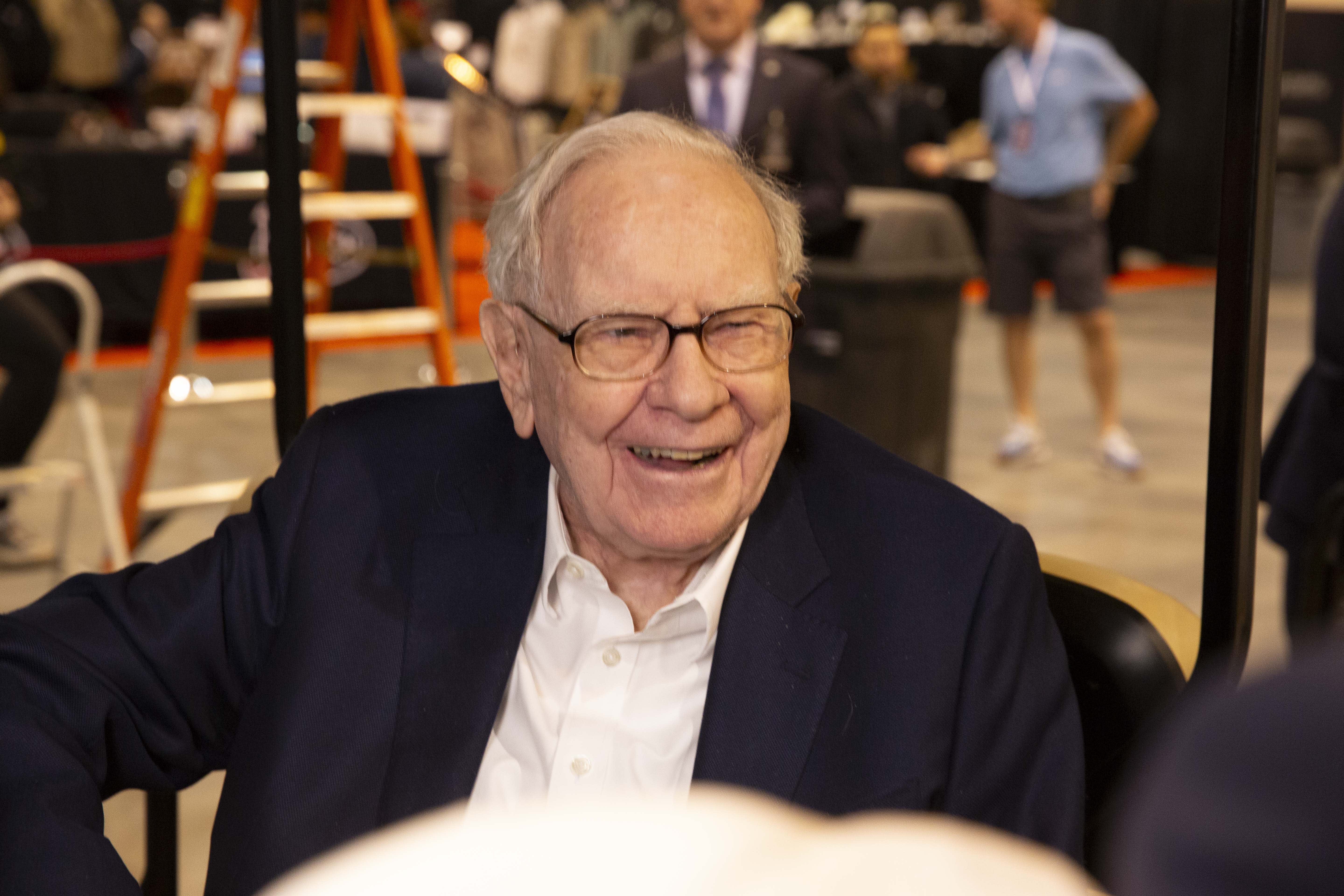 Everyone should heed Warren Buffett's advice for a successful life without regrets.