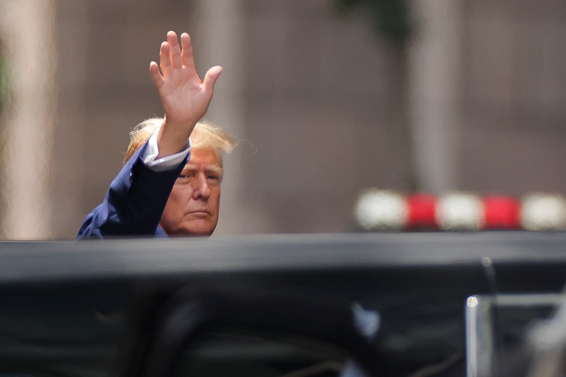 Trump attends tech fundraiser in San Francisco, with some guests contributing $300,000.