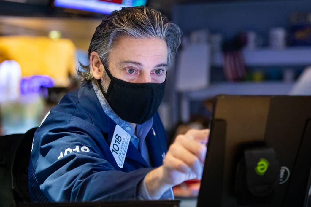 With the focus on Russia's invasion of Ukraine, the 10-year U.S. Treasury yield remains unchanged.