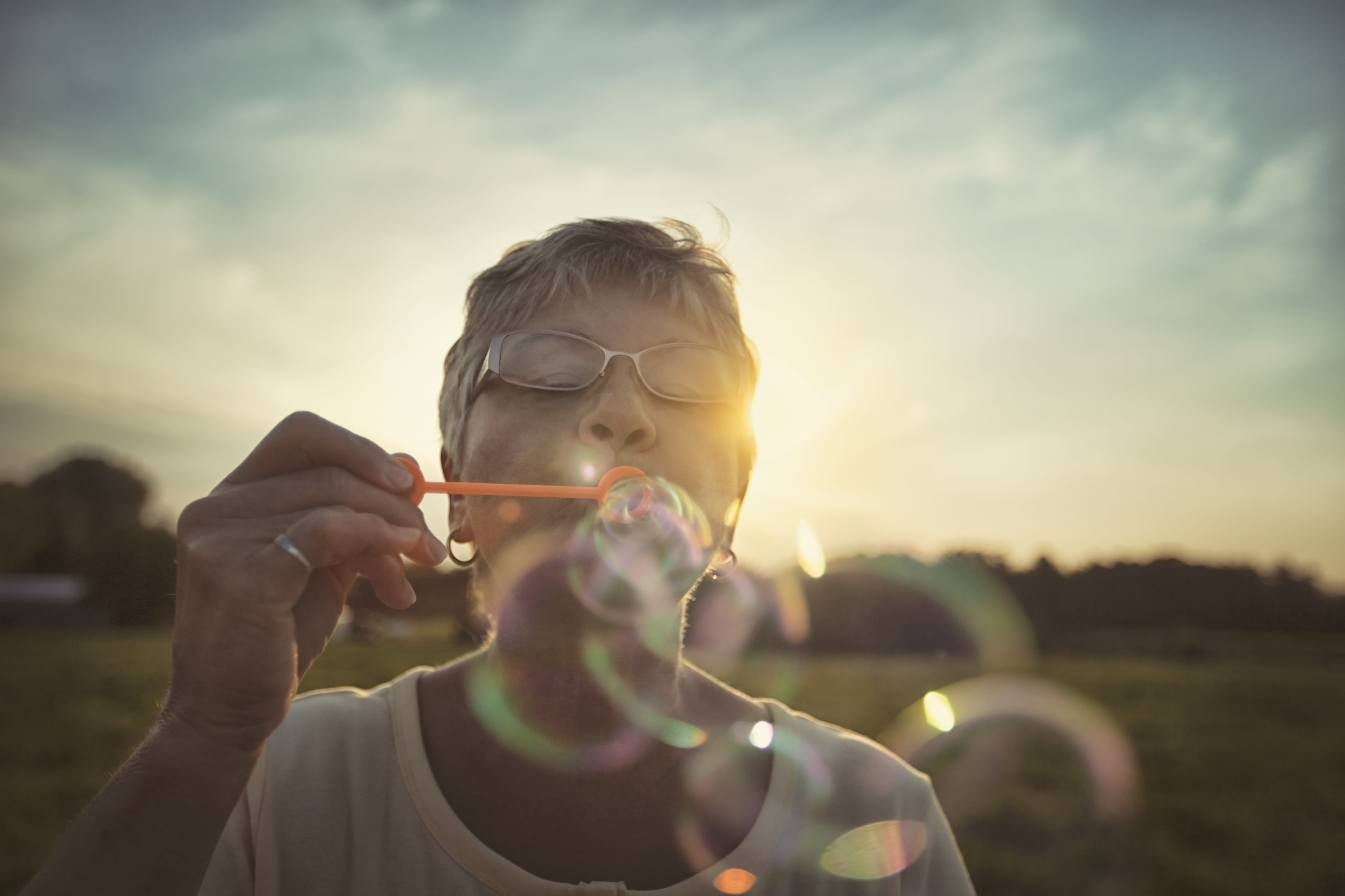 This book on mortality can provide insights on living a healthy, fulfilling life and prioritizing what truly matters.