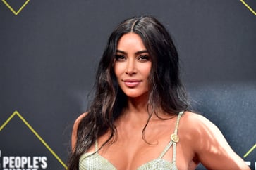 Women in business are strongly opposing the advice given by Kim Kardashian.