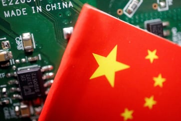 New U.S. semiconductor export restrictions on China have little impact on the rise of Asian chip stocks.