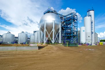 Devon Energy is an 'insurance policy' against geopolitical chaos, according to Jim Cramer.