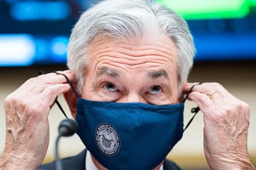 Fed Chair Powell faces a dilemma on rates, causing traders to worry about a growth slowdown.