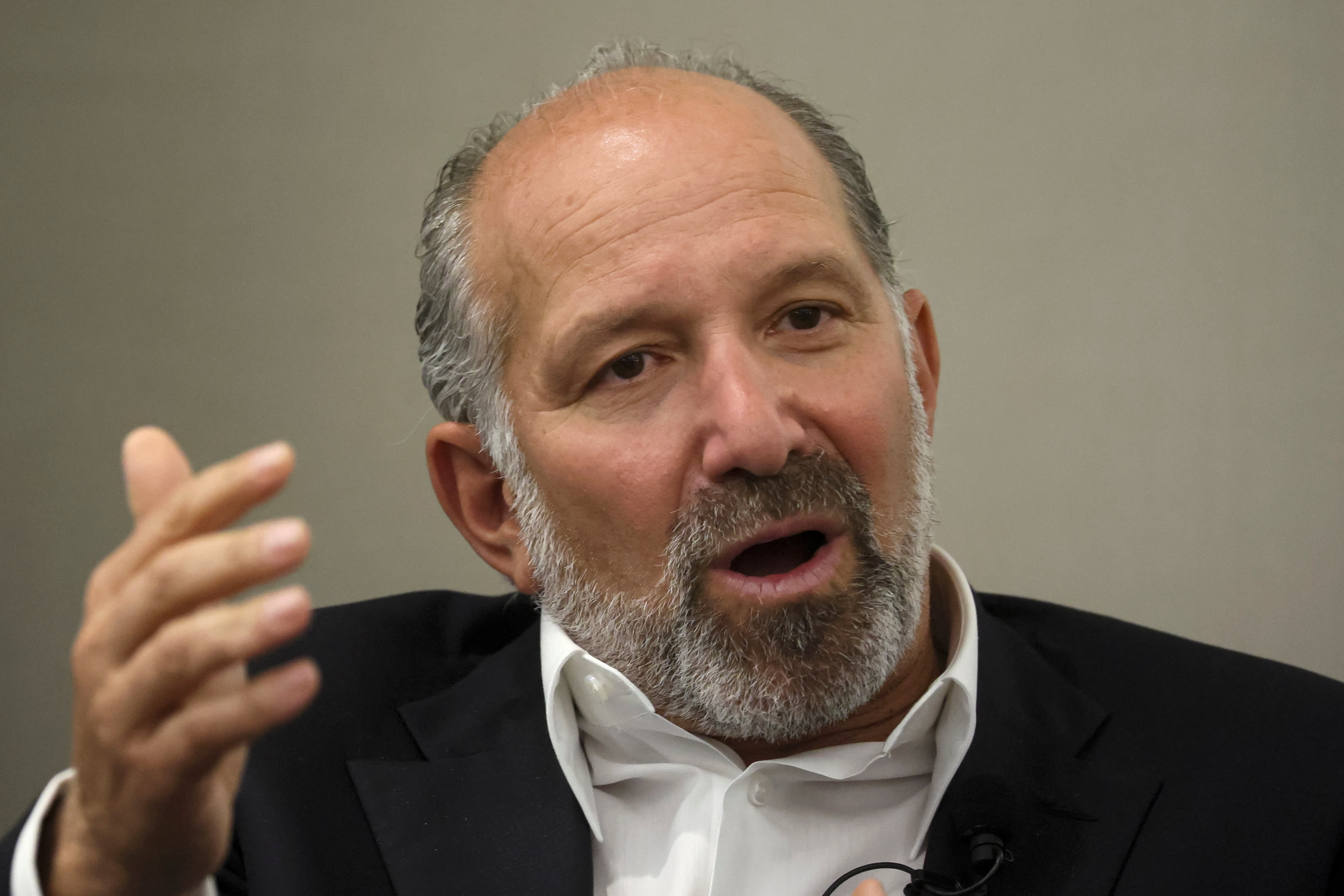 Commerce Secretary Nominee Faces SEC Charges for Securities Law Violations