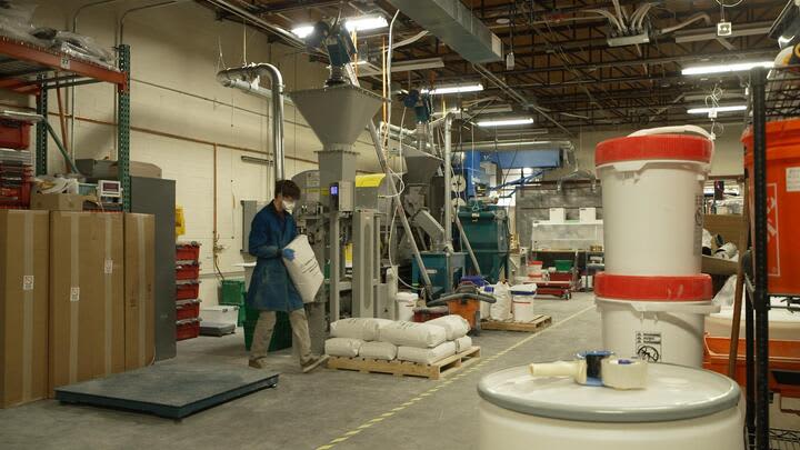 This cement startup claims to surpass net zero to achieve true zero carbon emissions.