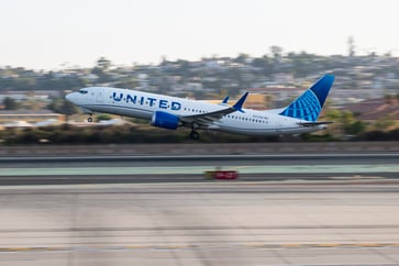 SpaceX's Starlink to Provide United Airlines with Free In-Flight Wi-Fi