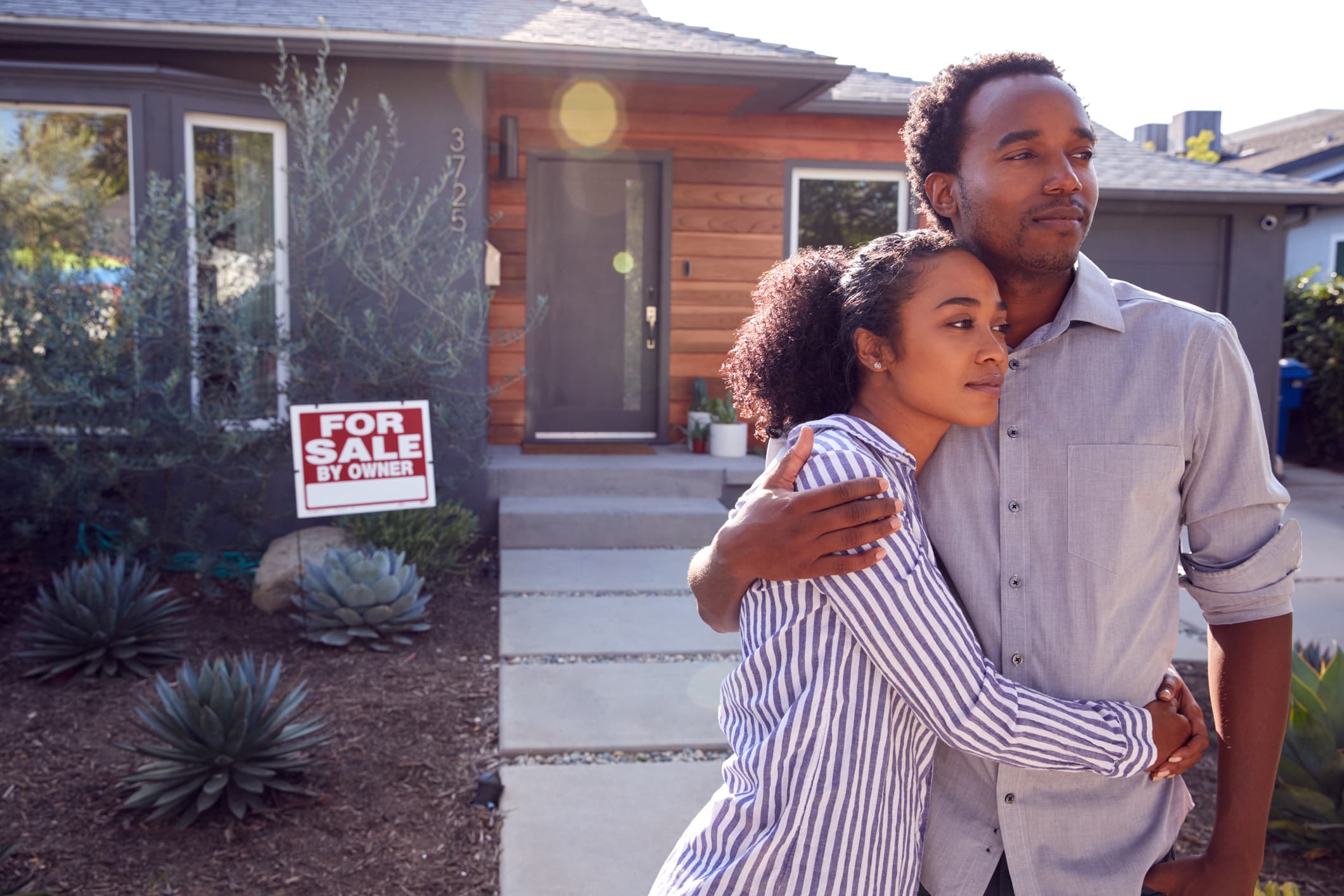 Success in the hot housing market: A guide before making a move