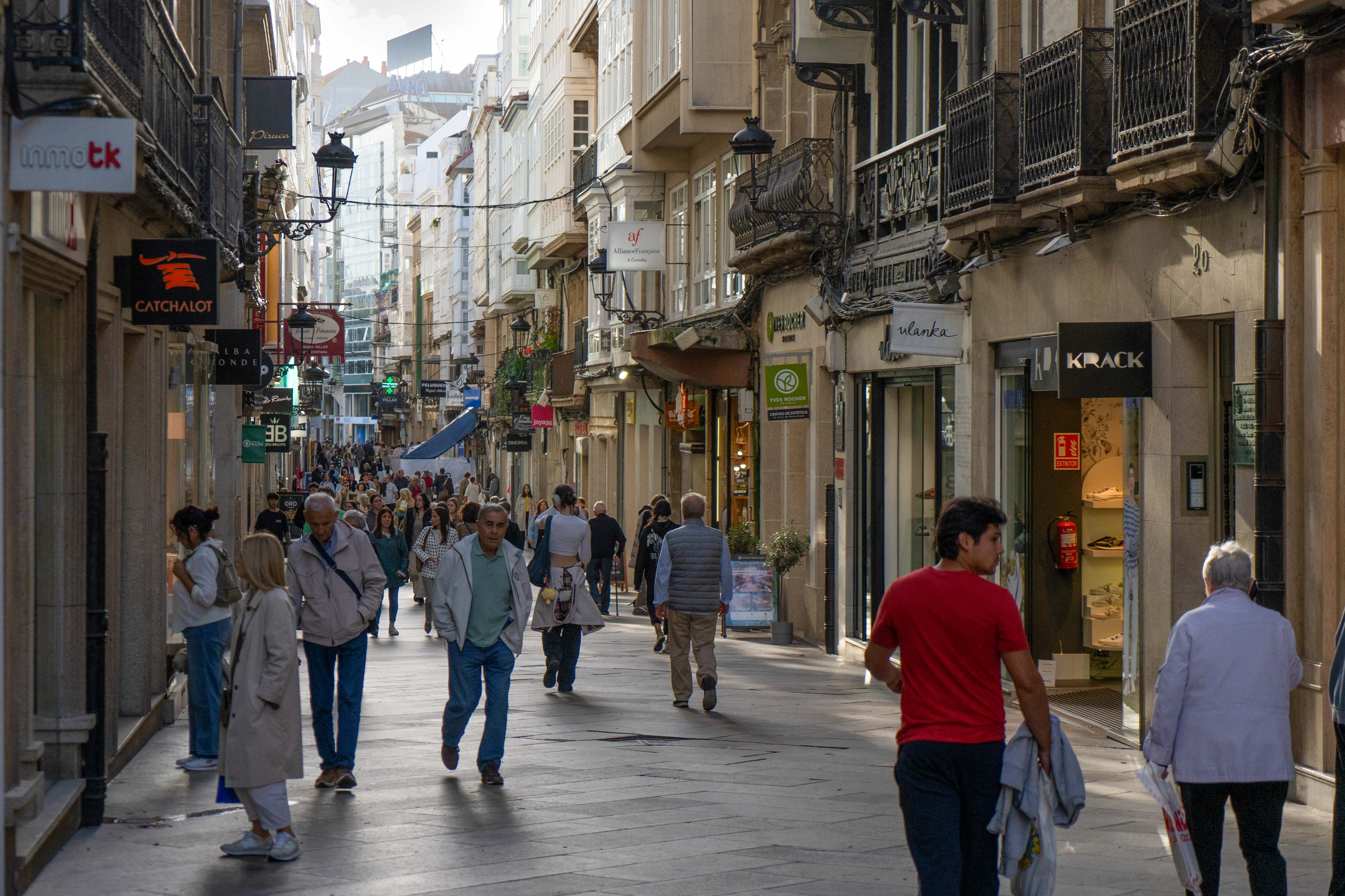 Inflation in the Euro zone decreased to 1.8% in September, falling below the European Central Bank's target of 2%.