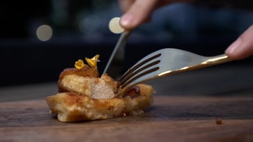 U.S. approval may be secured by start-ups promoting lab-grown meat in 2022.
