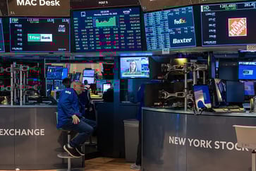 As investors contemplate the interest rate forecast, treasury yields increase.