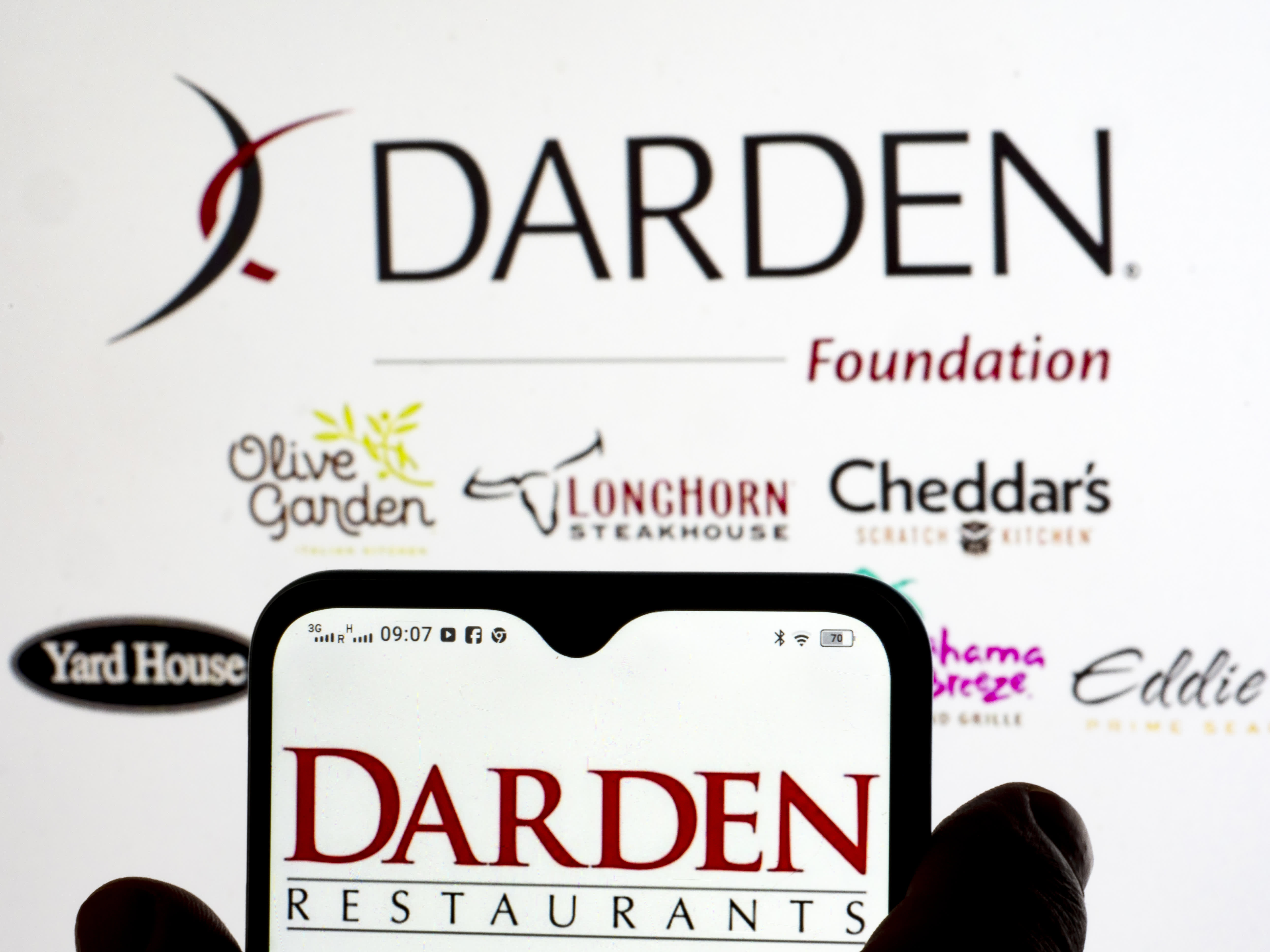 Darden Restaurants to purchase Chuy's for approximately $605 million.
