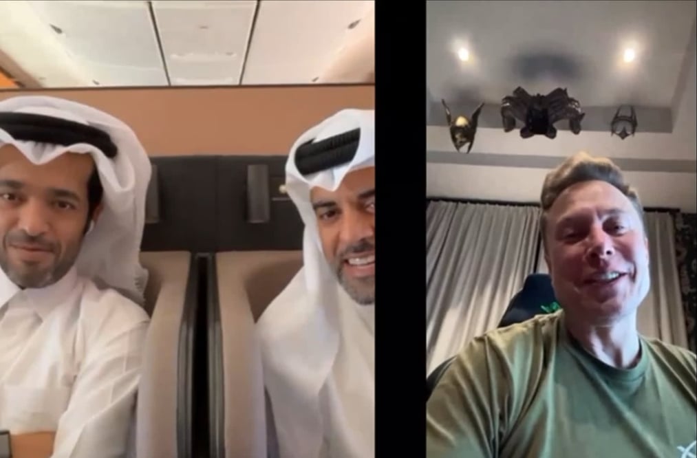 Qatar Airways collaborates with Elon Musk's Starlink for a record-breaking high-speed Wi-Fi achievement.