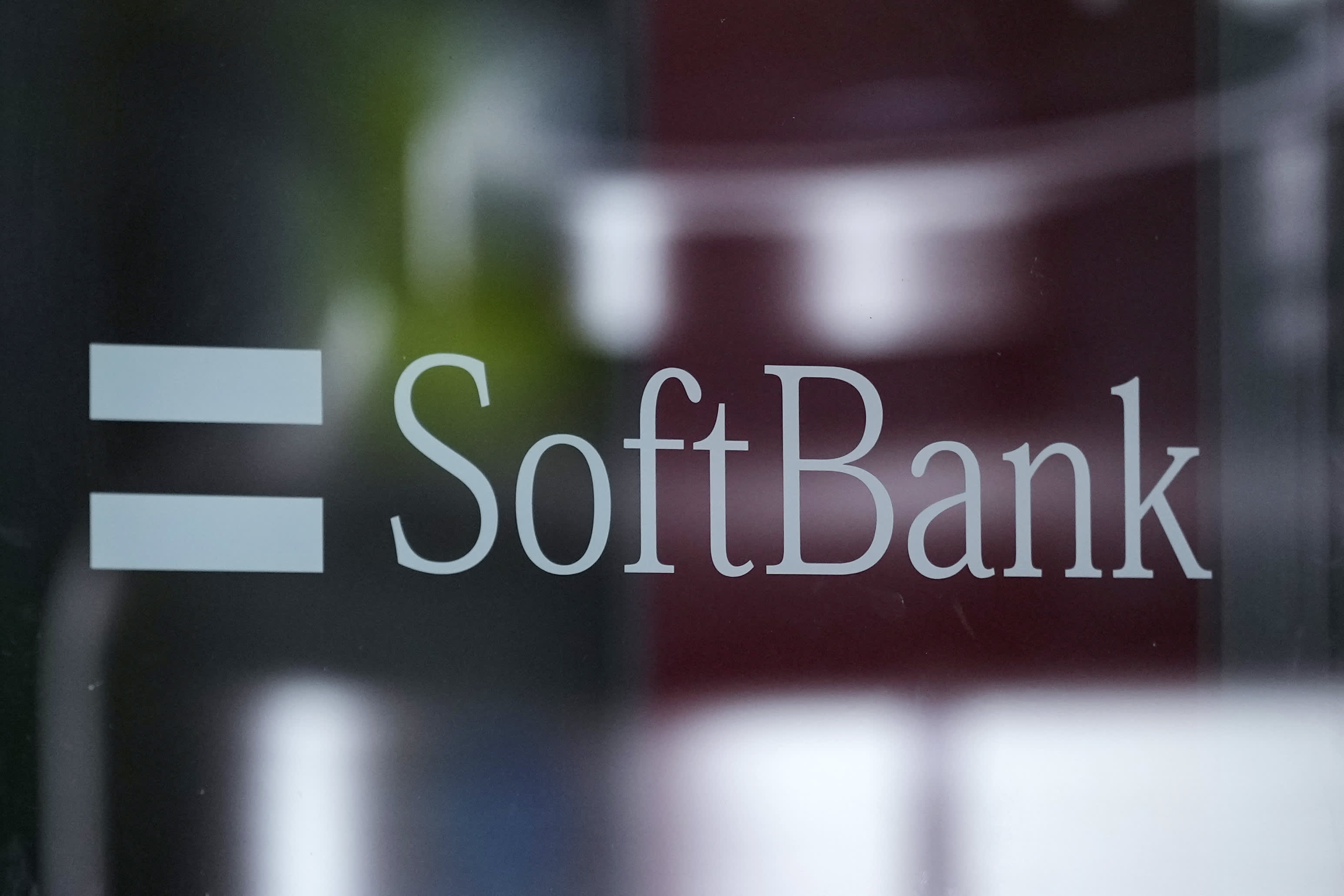 SoftBank's Vision Fund tech arm experiences significant growth in quarterly earnings.