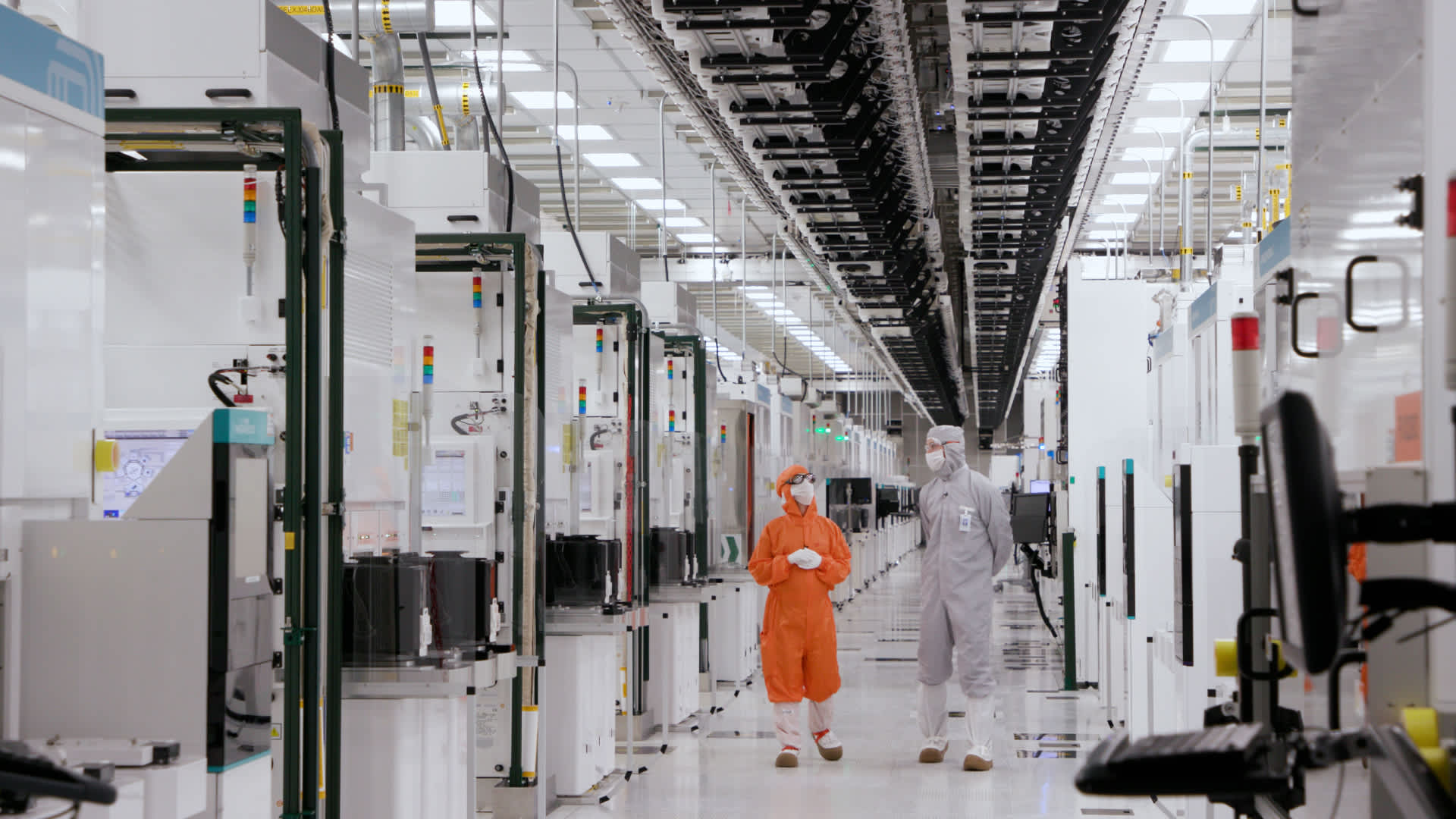 GlobalFoundries receives $1.5 billion from the U.S. for semiconductor manufacturing.