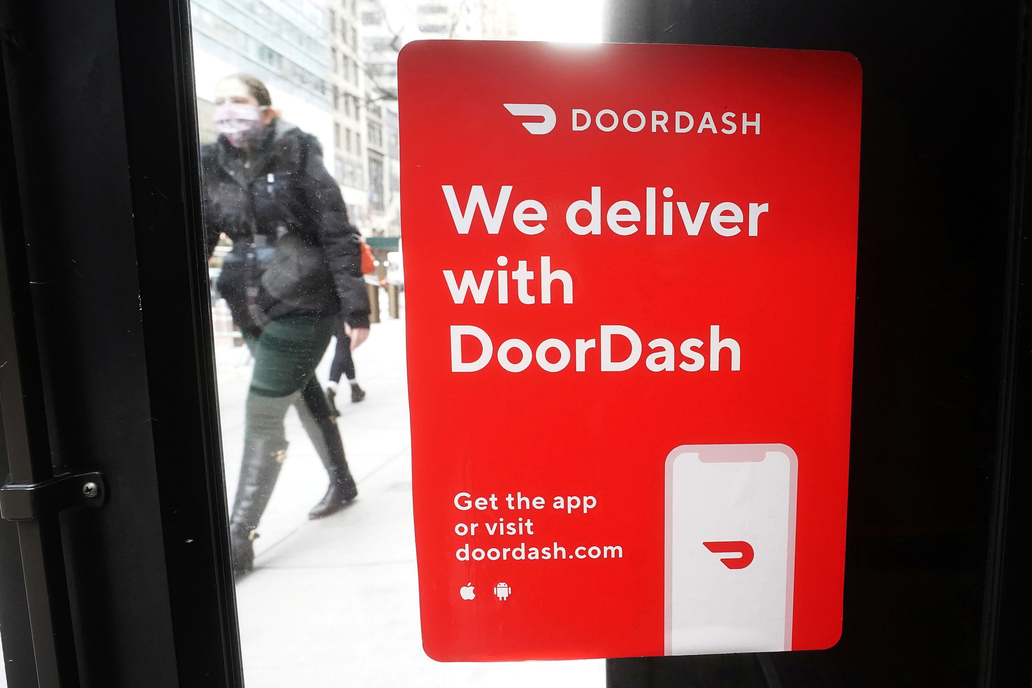 After-hours stock movers: Cisco, DoorDash, Fastly and others