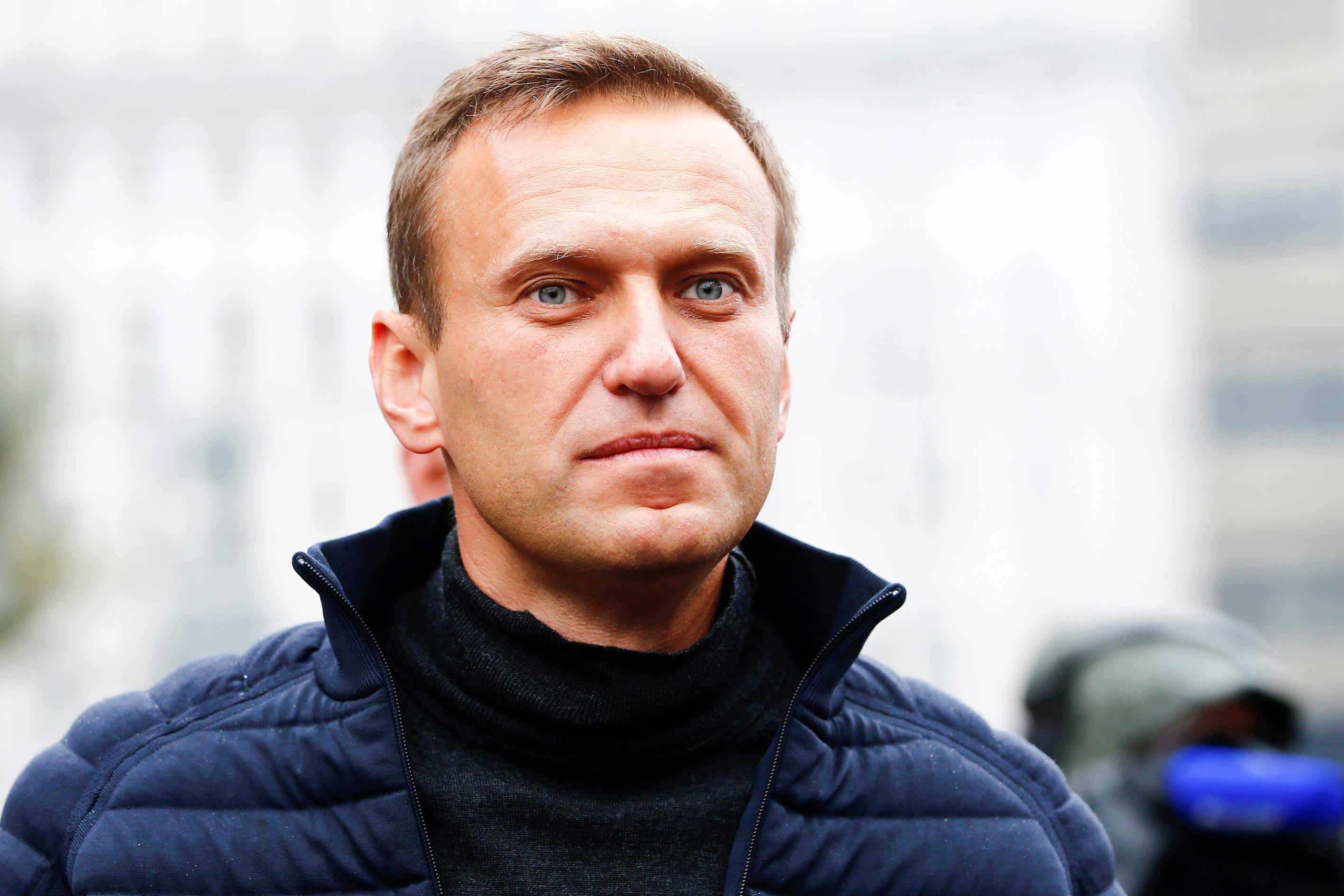 Reports of Navalny's death prompt world leaders' reactions; Yulia Navalnaya vows Putin will face consequences.