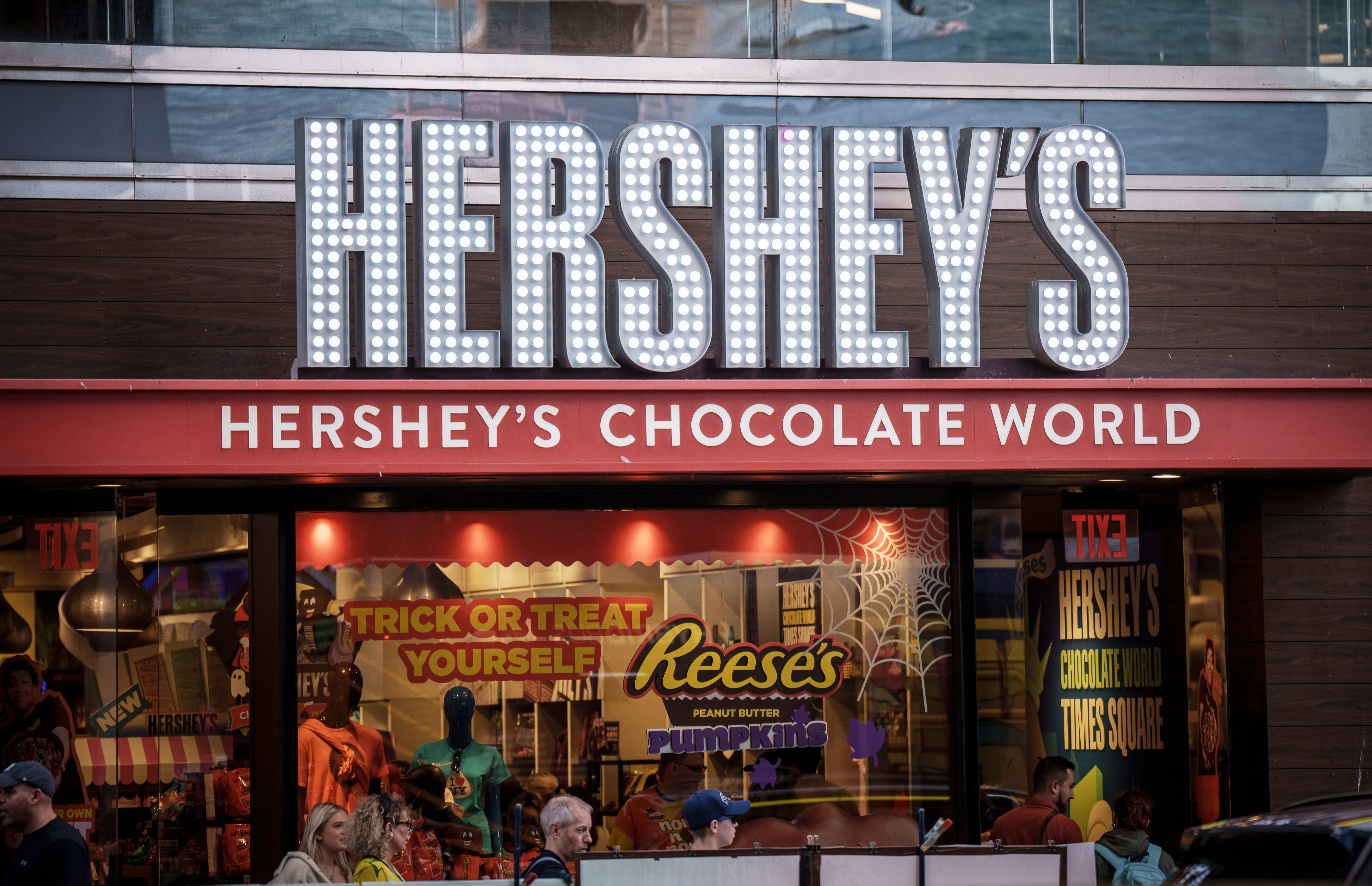 Report of Another Mondelez Takeover Attempt Boosts Hershey Stock Price