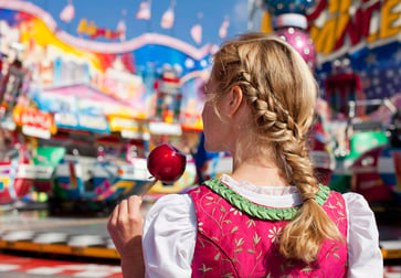 The unwritten customs of celebrating Oktoberfest in Munich