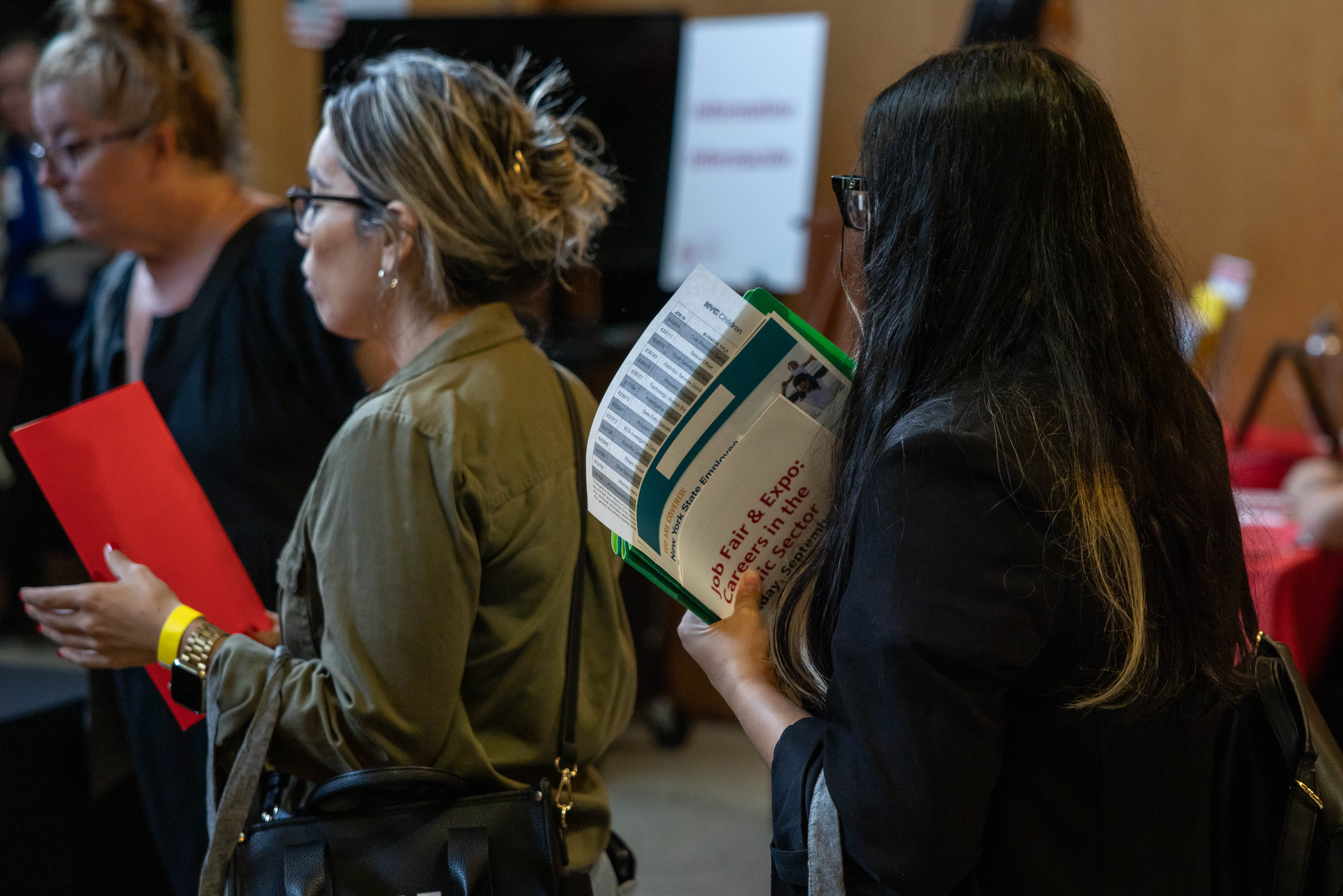 The unemployment rate for white Americans increased in October, despite a general downward trend.