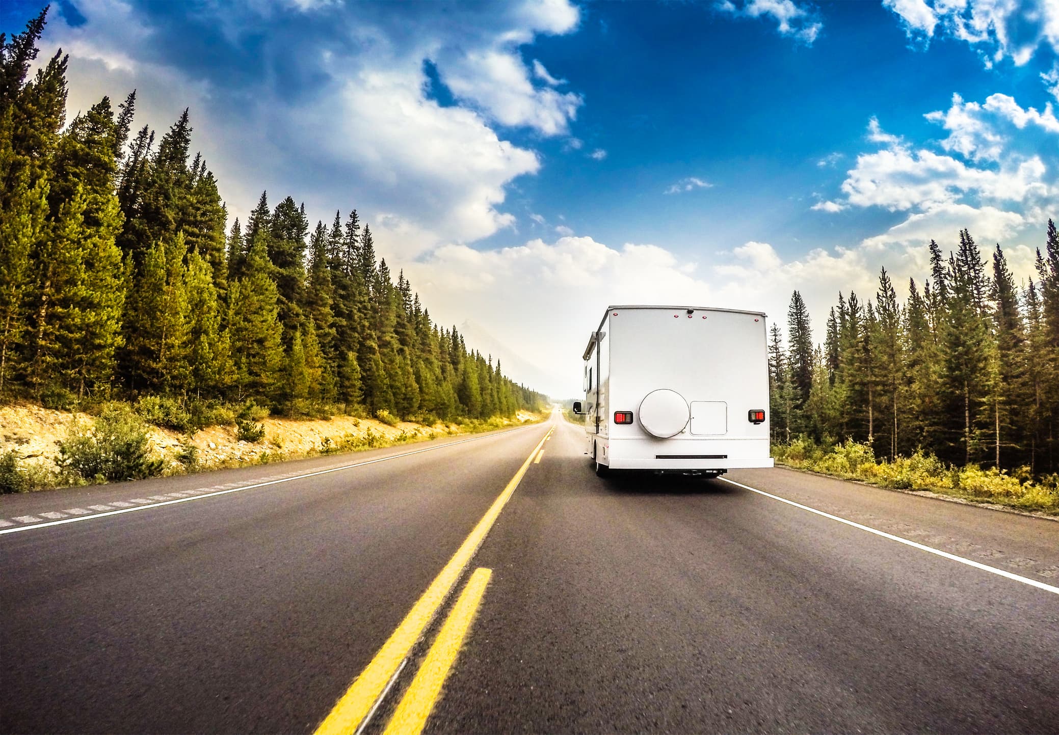 The top 4 RV loan lenders for 2024.