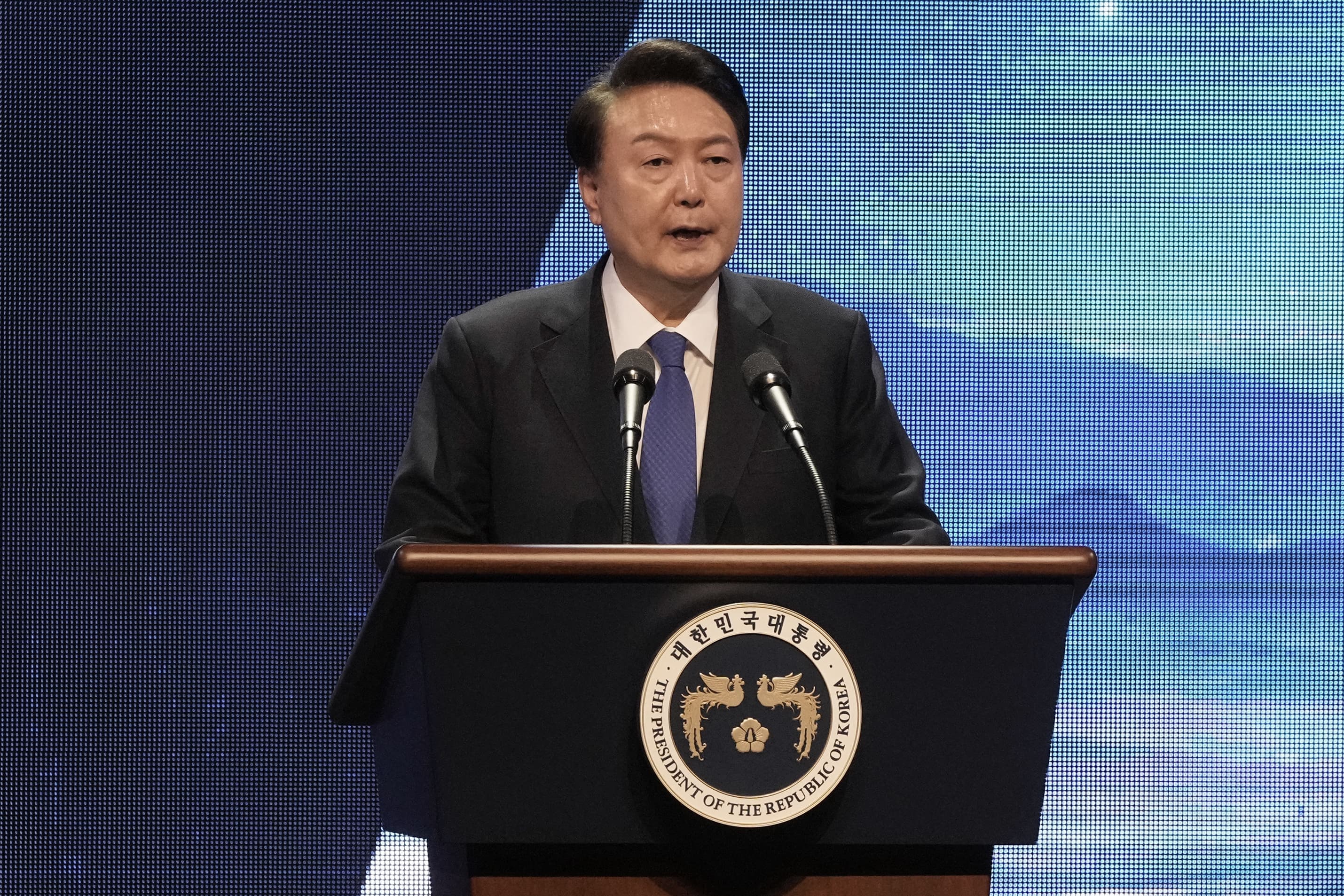 Companies with increased shareholder returns will receive tax breaks, as announced by the South Korean president.