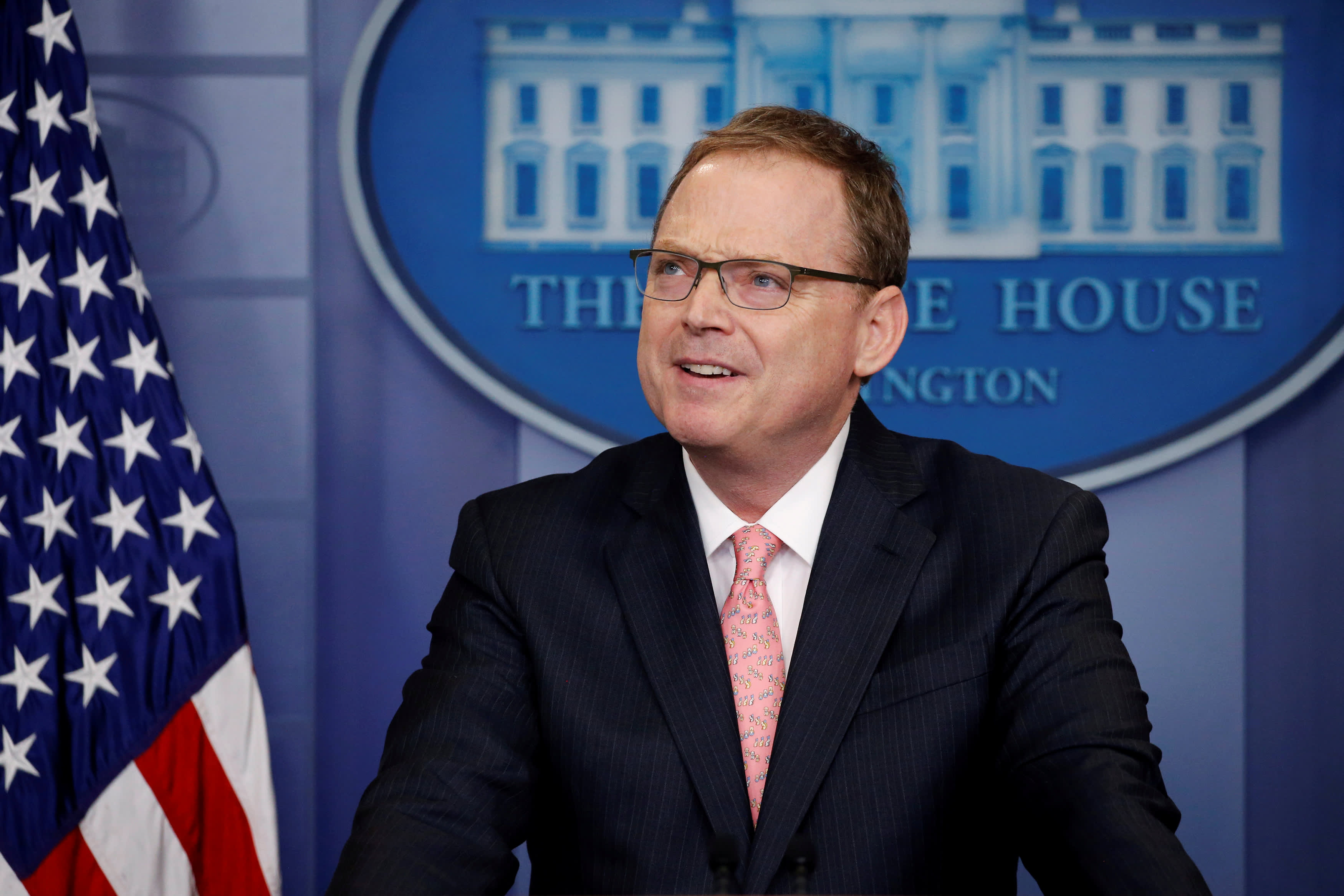 Kevin Hassett is chosen by Donald Trump to head the National Economic Council.