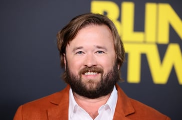 After being nominated for an Oscar, Haley Joel Osment decided to leave Hollywood and attend college.