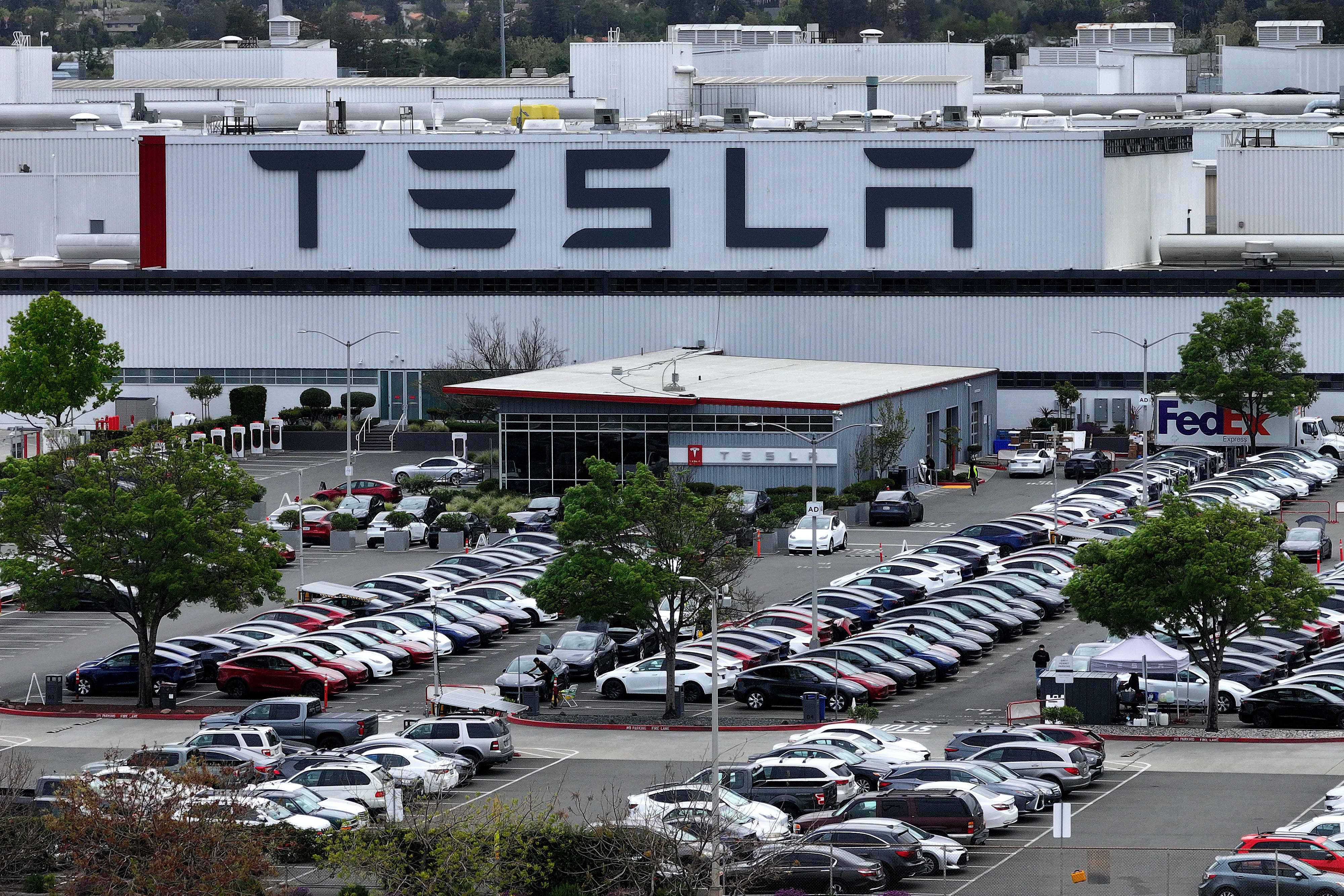 A lawsuit against Tesla has been filed in Fremont, California, over air pollution resulting from factory operations.