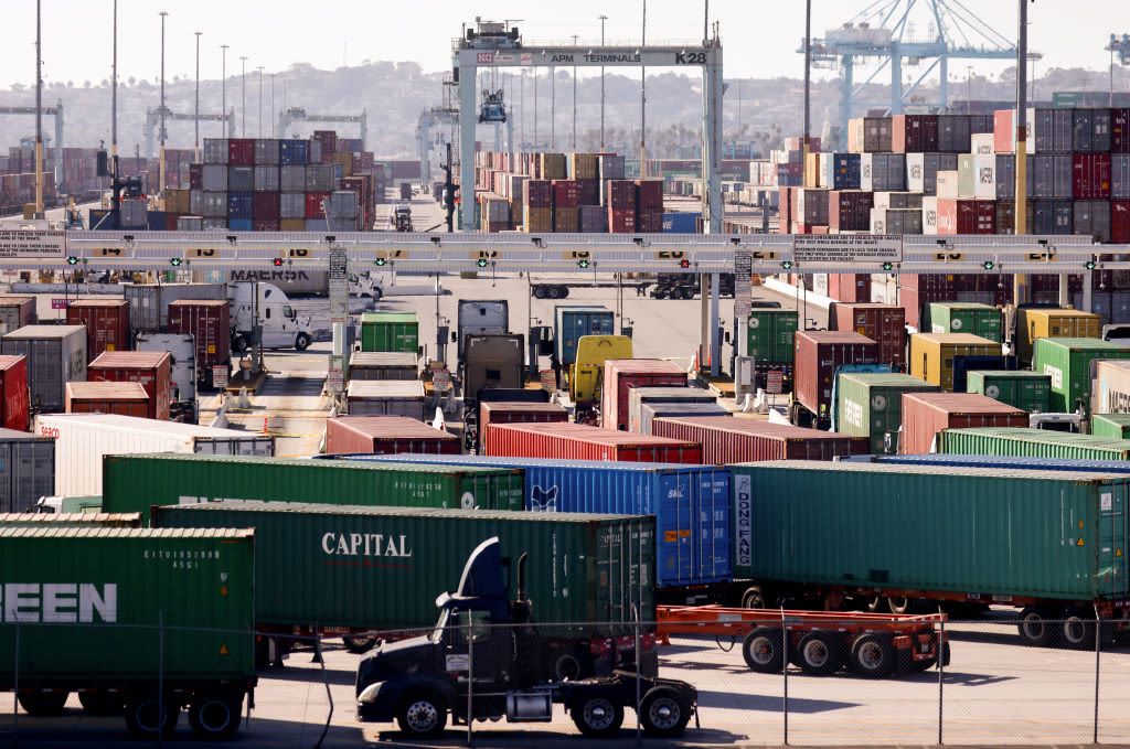 U.S. supply chain leaders look for alternative to shipping legislation.