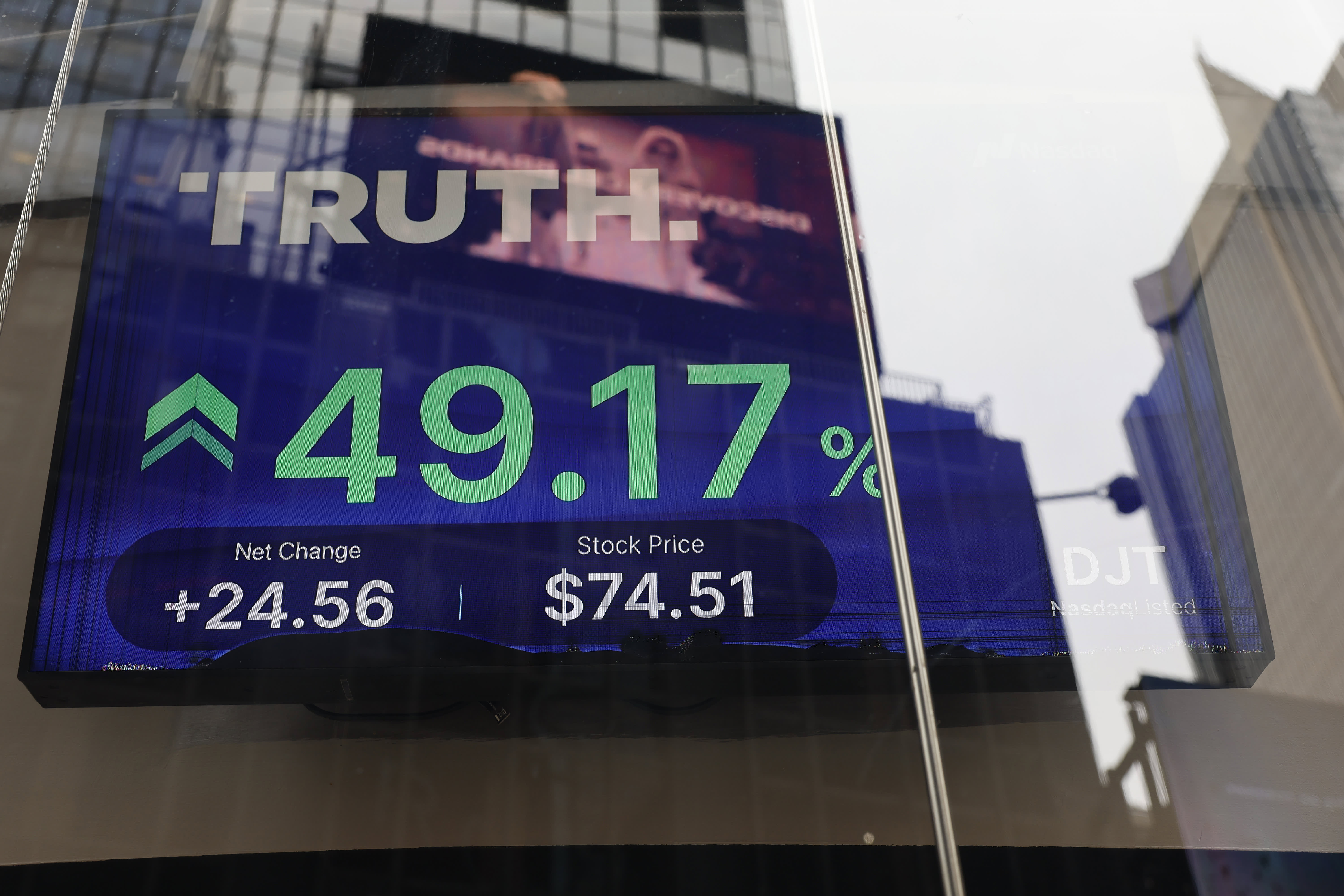 Could Truth Social help former President Trump earn billions before becoming profitable?