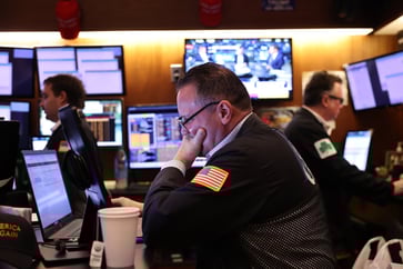 As investors anticipate the Fed rate decision, treasury yields rise slightly.