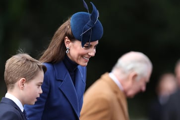 Kate, the Princess, discloses she is undergoing early cancer treatment.