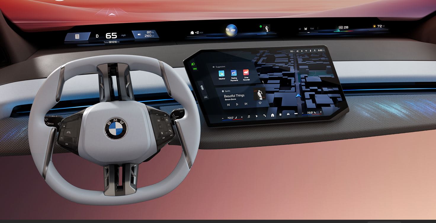 BMW intends to equip all vehicles with a new "panoramic" display.