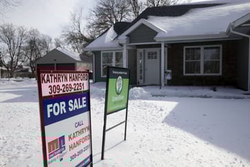 High home prices persist during severe winter weather, according to Redfin.
