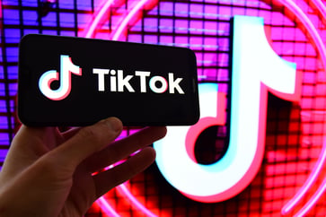 Kevin O'Leary expresses interest in a TikTok deal, but legal restrictions hinder the possibility of an acquisition.