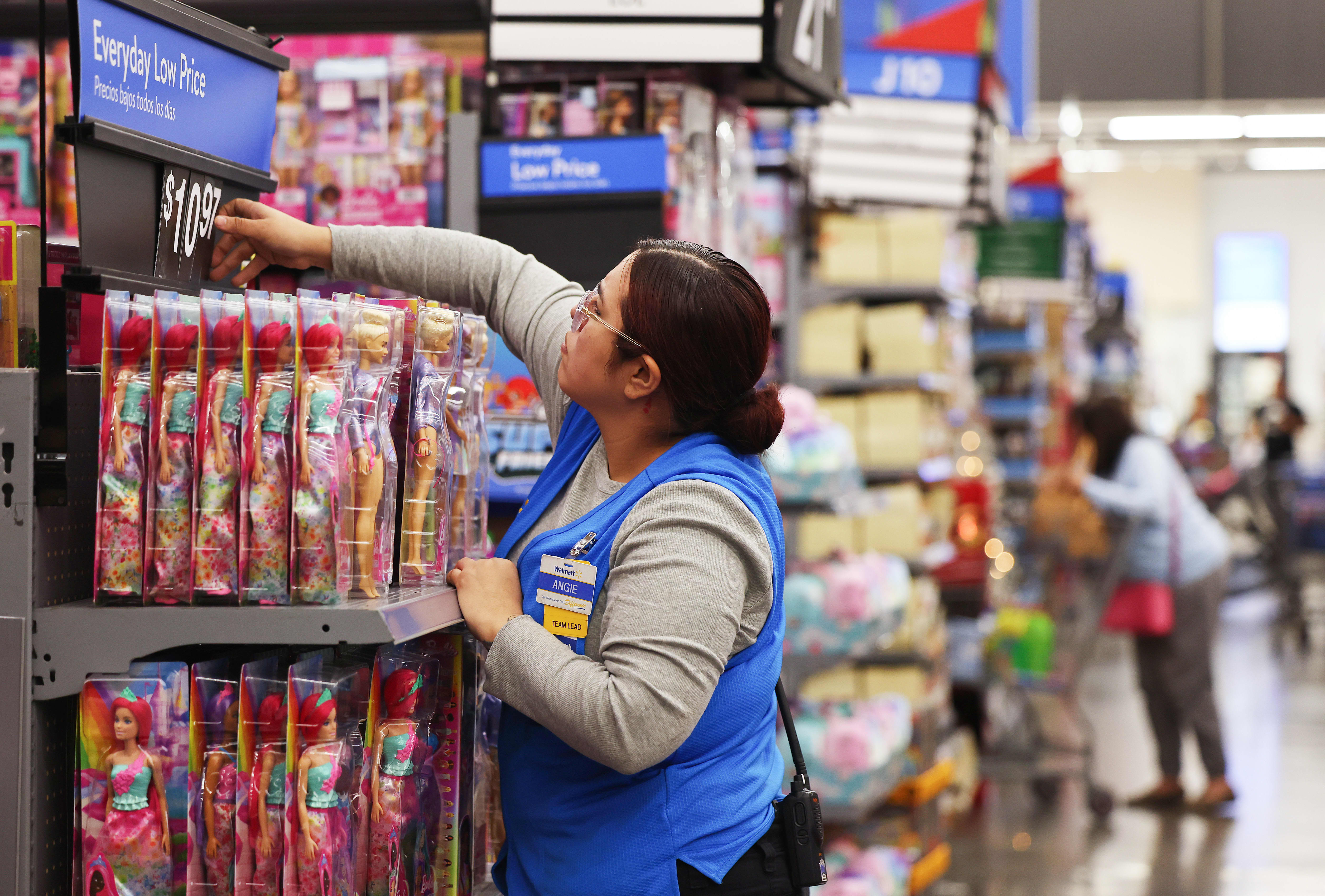 Walmart introduces new training initiatives to meet the demand for skilled trades.