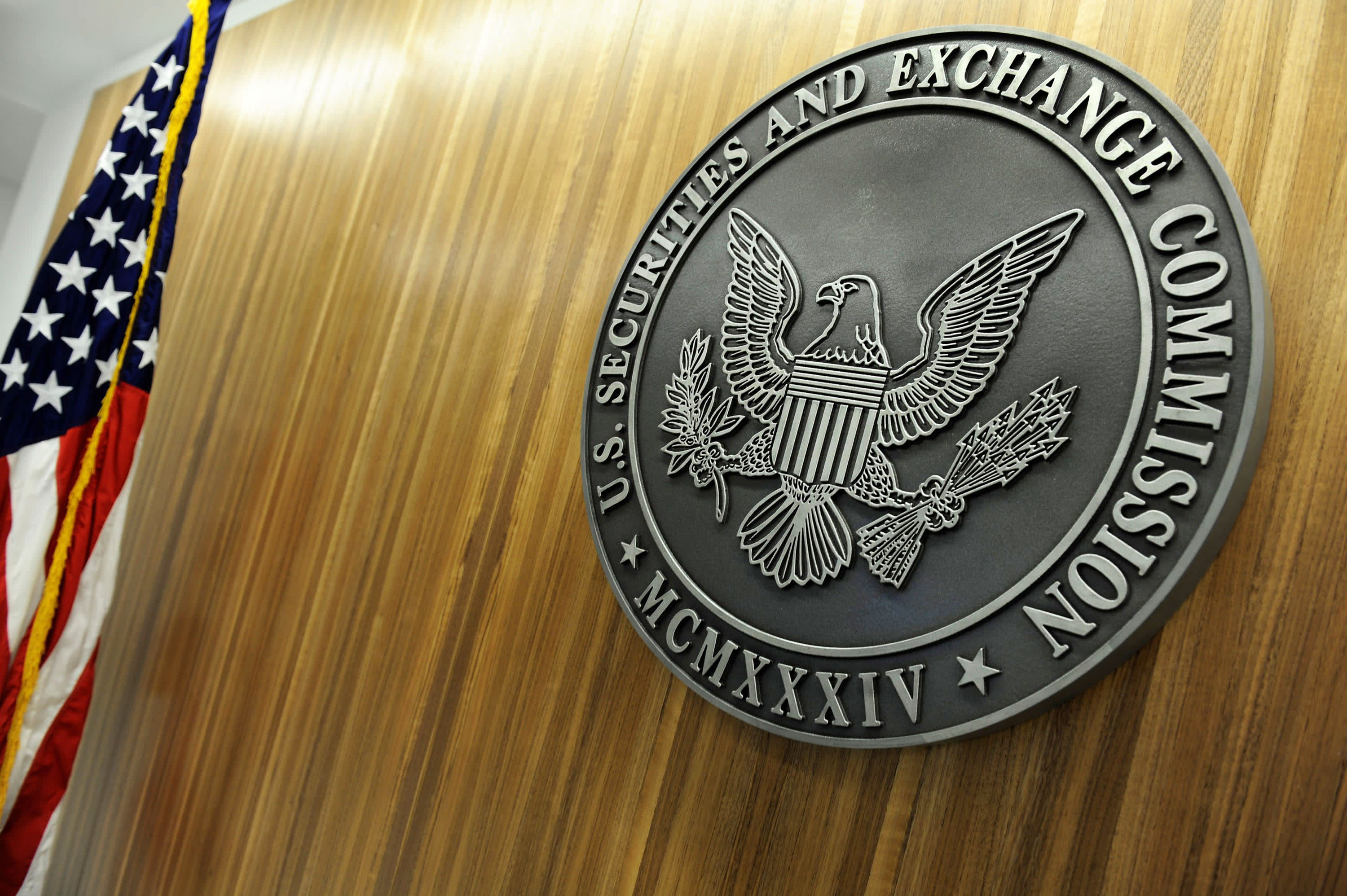 What are the potential financial gains and losses for those affected by the SEC climate rule?