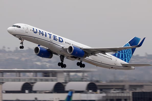 Frequent flyer status with United Airlines now requires higher spending.