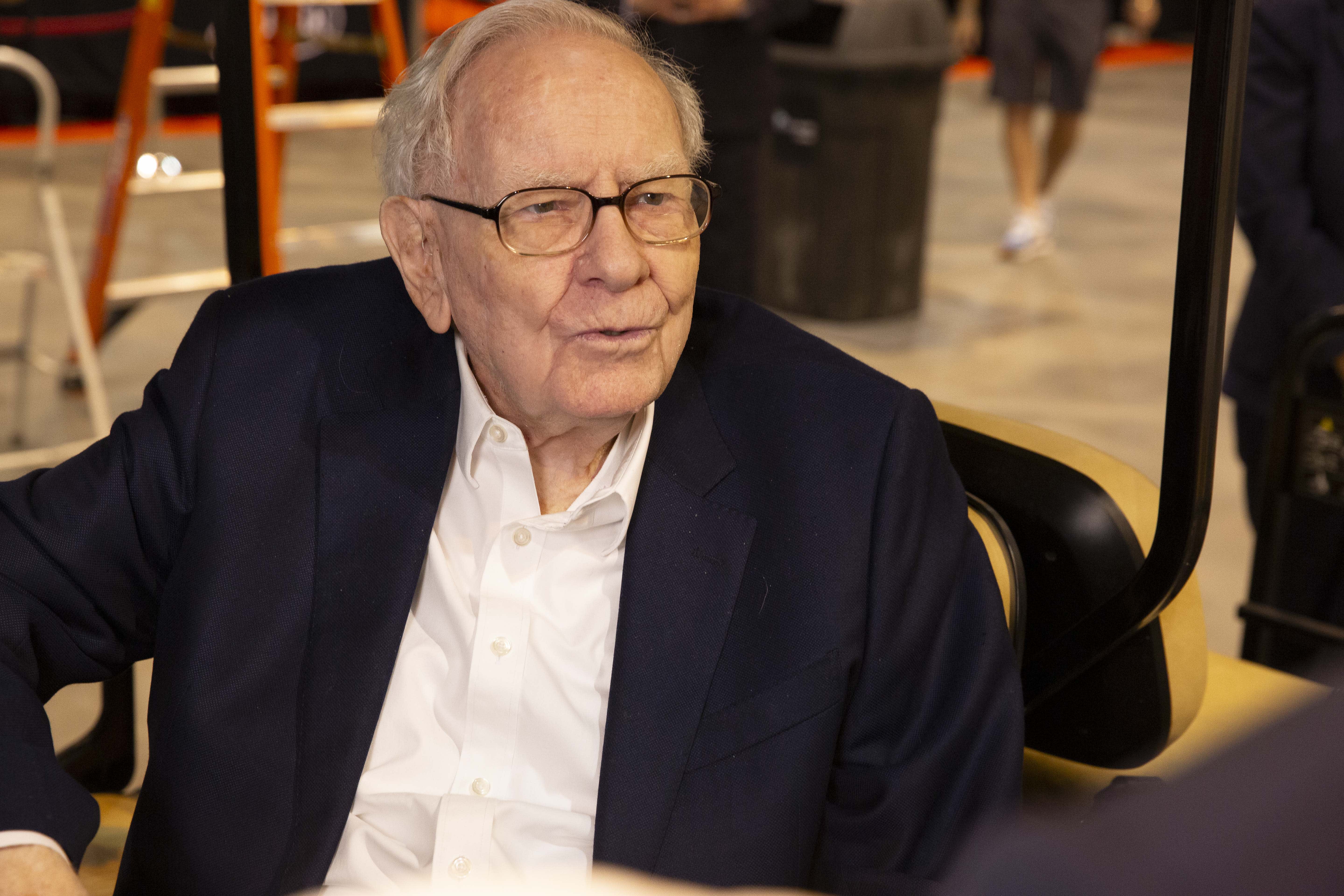 Warren Buffett advises against owning stocks if you're concerned about the 7.5% decline in the S&P 500.