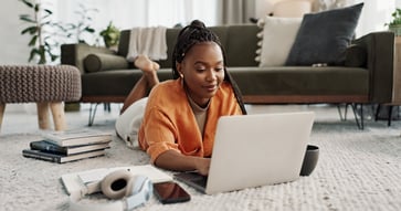 Preparing for the Job Hunt: 3 Things College Seniors Should Do This Summer