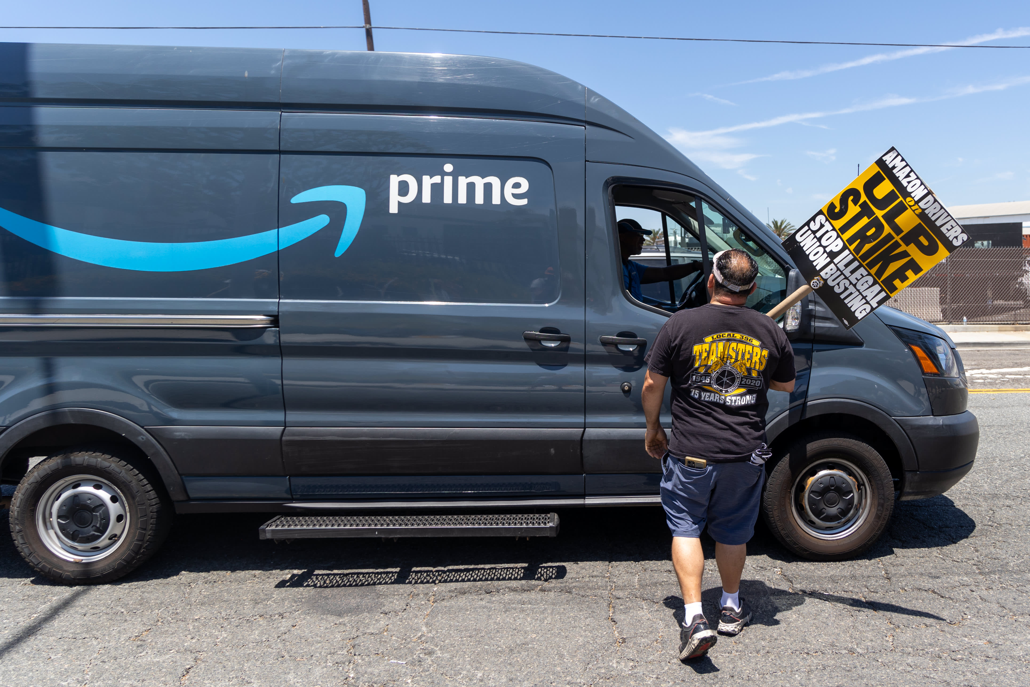 Some contracted delivery drivers working for Amazon are considered 'joint employers' by a labor group.