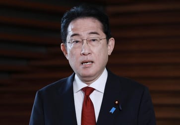 'Resignation of Japanese Prime Minister Fumio Kishida sparks reactions: 'Pulling a Joe Biden'"