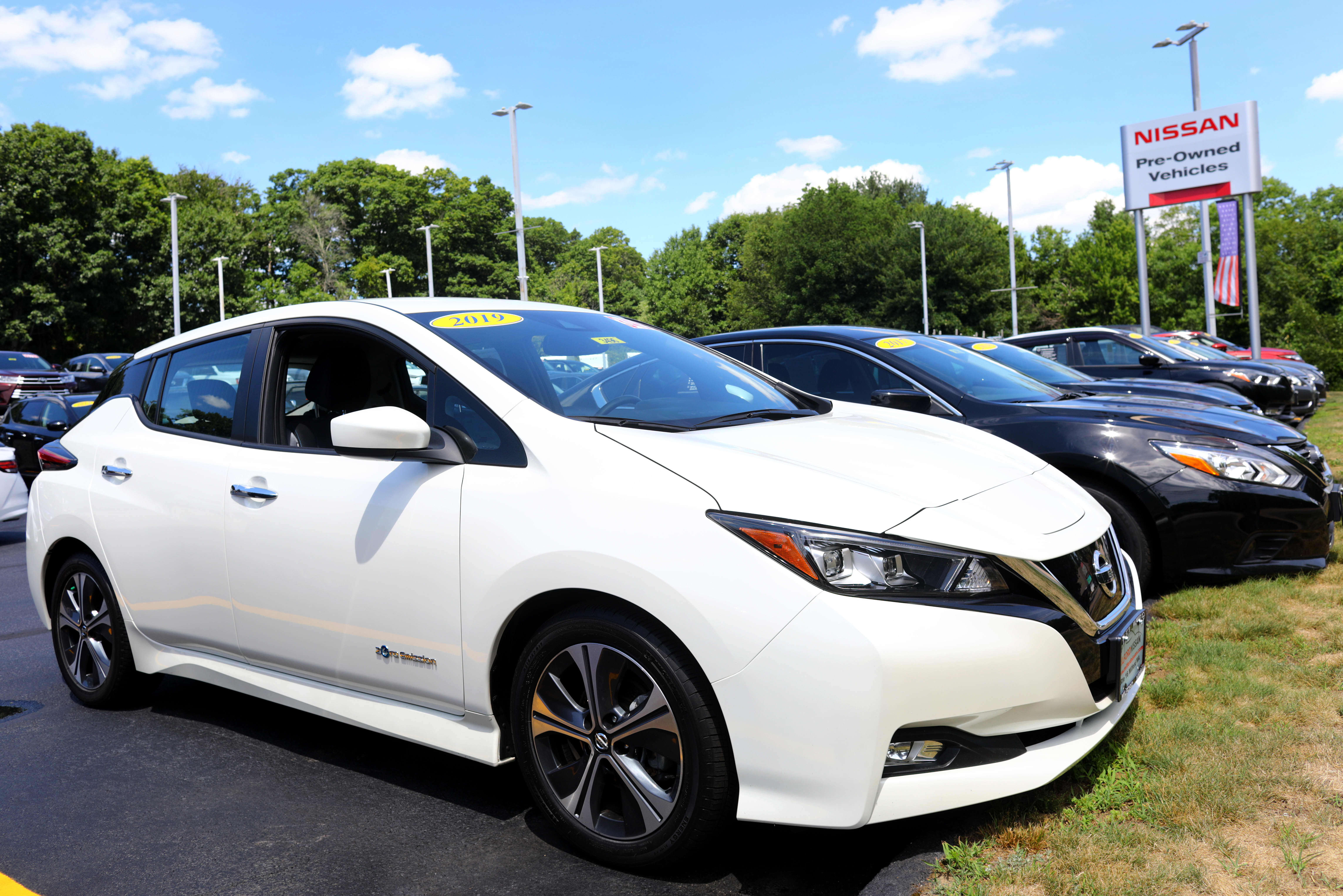 As more used electric vehicles hit the auto sales market, here's what you need to know before making a purchase.