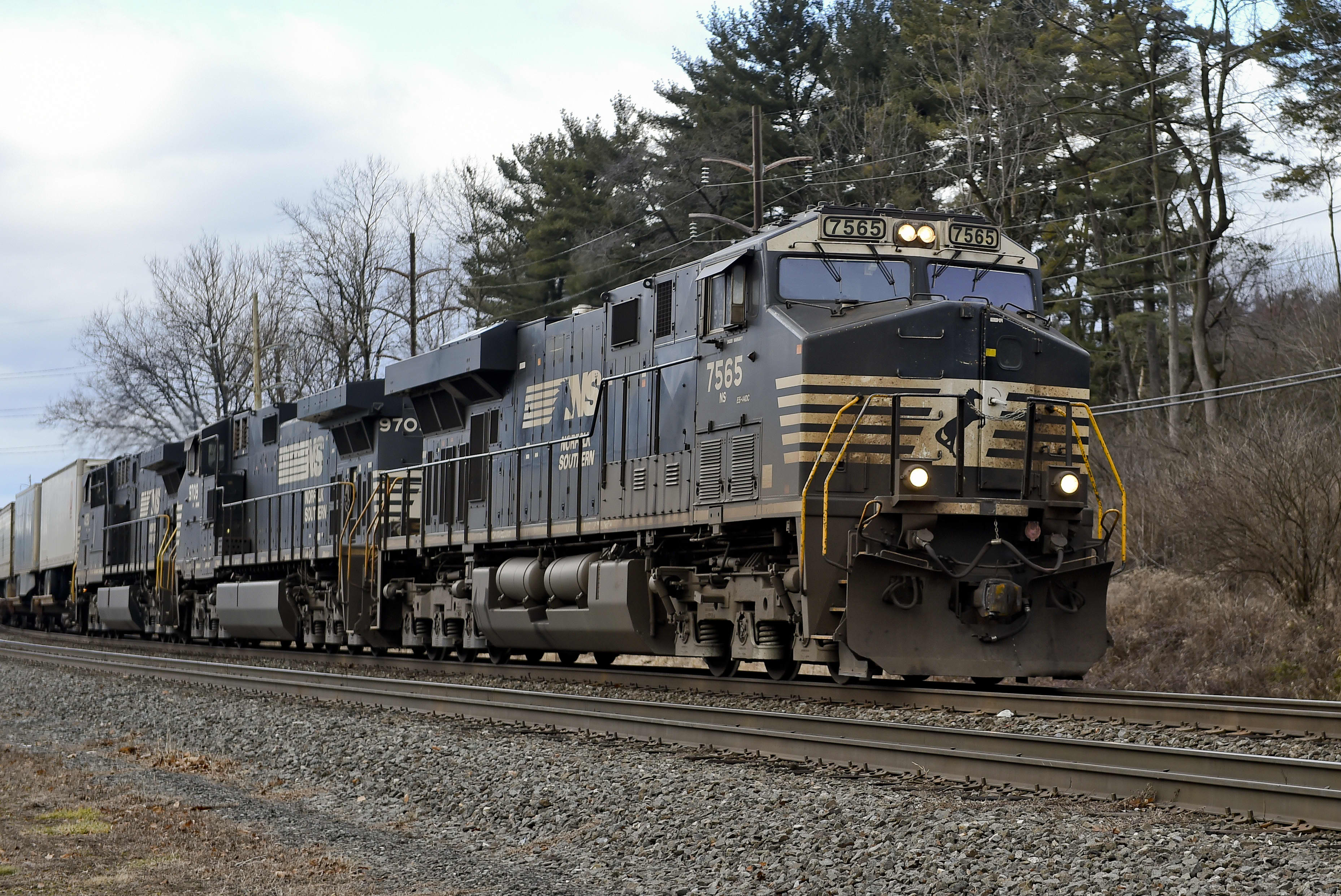 Norfolk Southern and Ancora reach a settlement agreement to avoid a proxy fight.