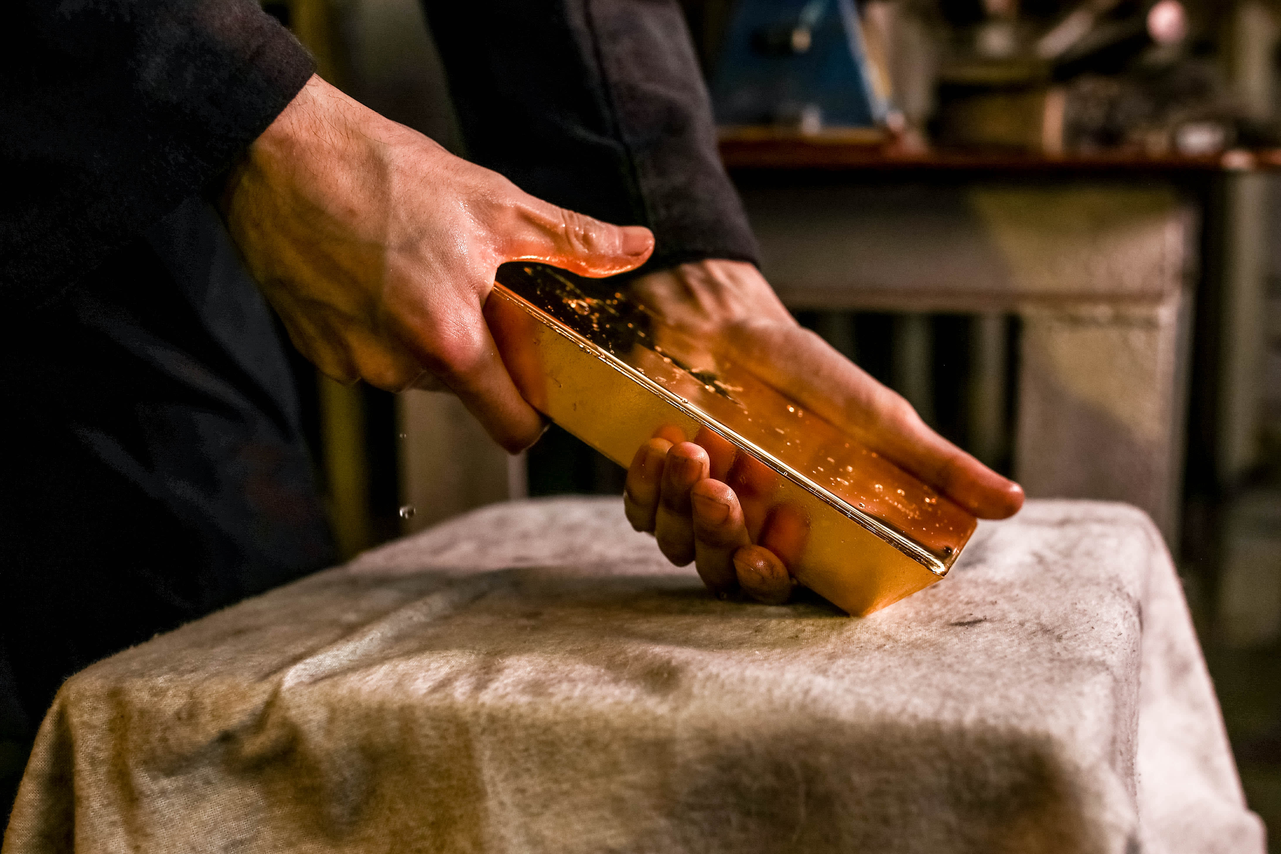 As Russia invades Ukraine, gold prices are surging. However, it may be wise to resist the urge to buy gold.