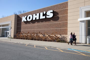 Kohl's experiences a 20% drop in stock value following a significant earnings disappointment.